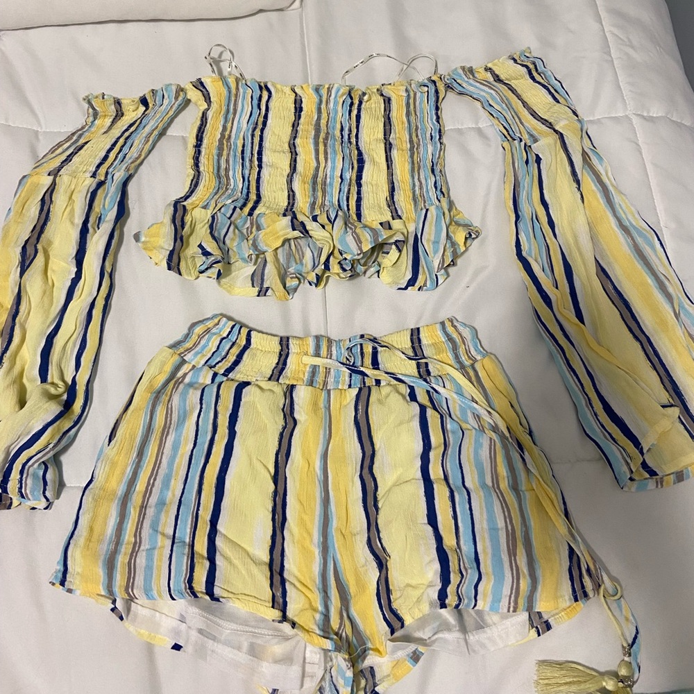 Multi-Colored Two-Piece Short & Top Set - Picture 2 of 2